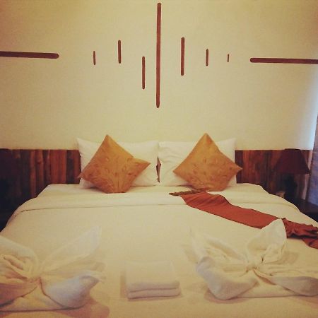 Euro Lanta White Rock Resort Ко-Ланта Екстер'єр фото